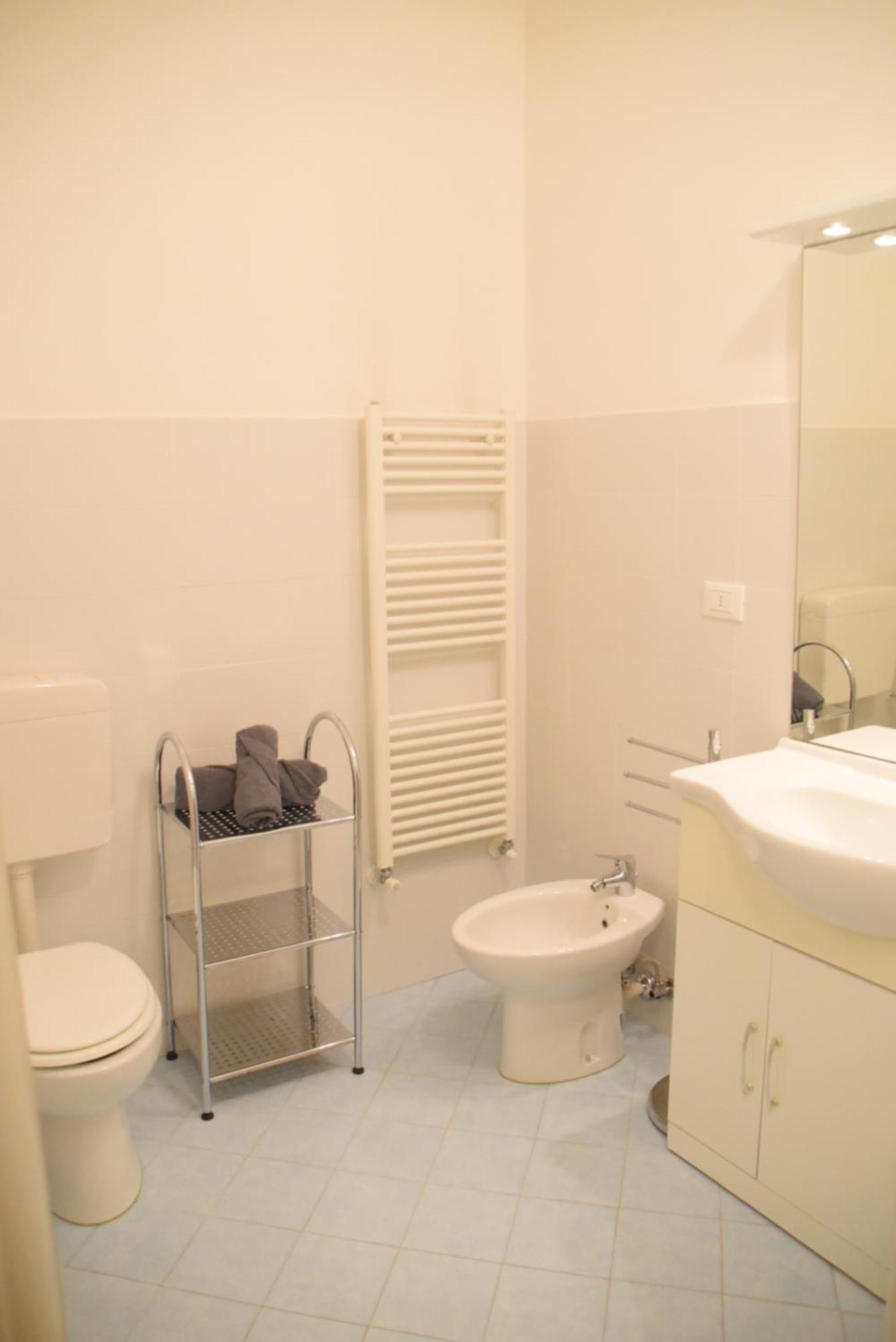 Loft With Private Parking Apartment ตรีเอสเต ภายนอก รูปภาพ