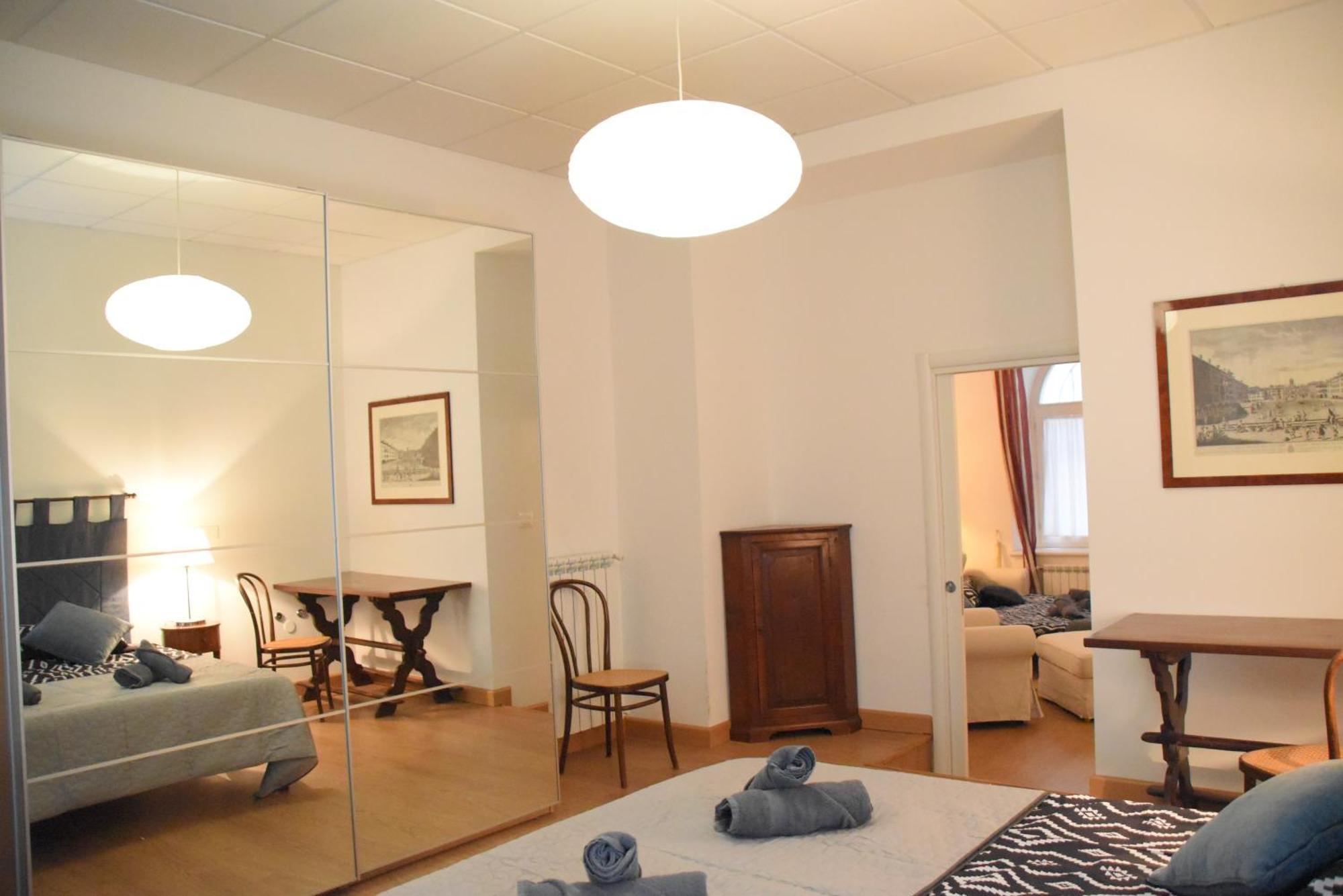 Loft With Private Parking Apartment ตรีเอสเต ภายนอก รูปภาพ