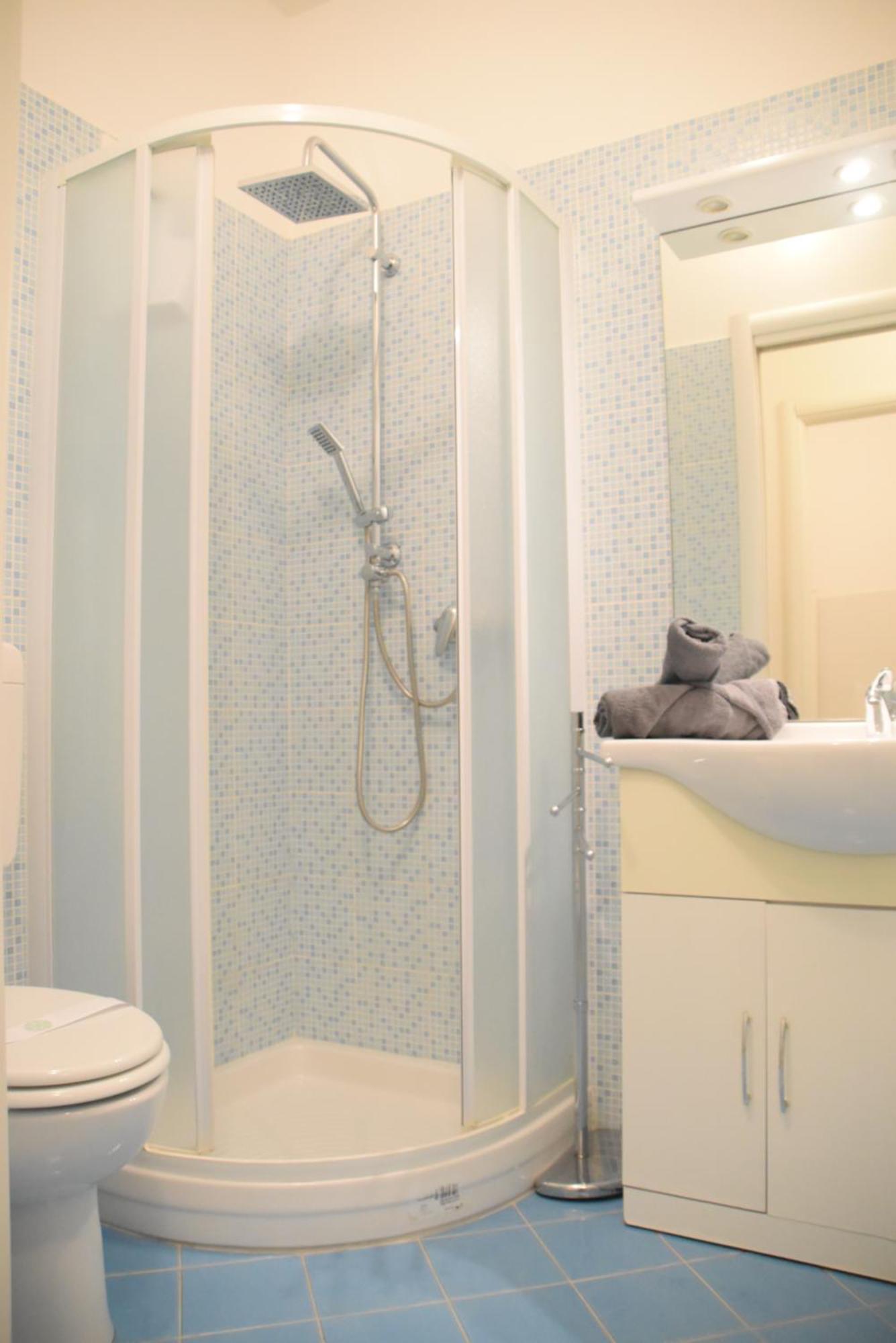 Loft With Private Parking Apartment ตรีเอสเต ภายนอก รูปภาพ