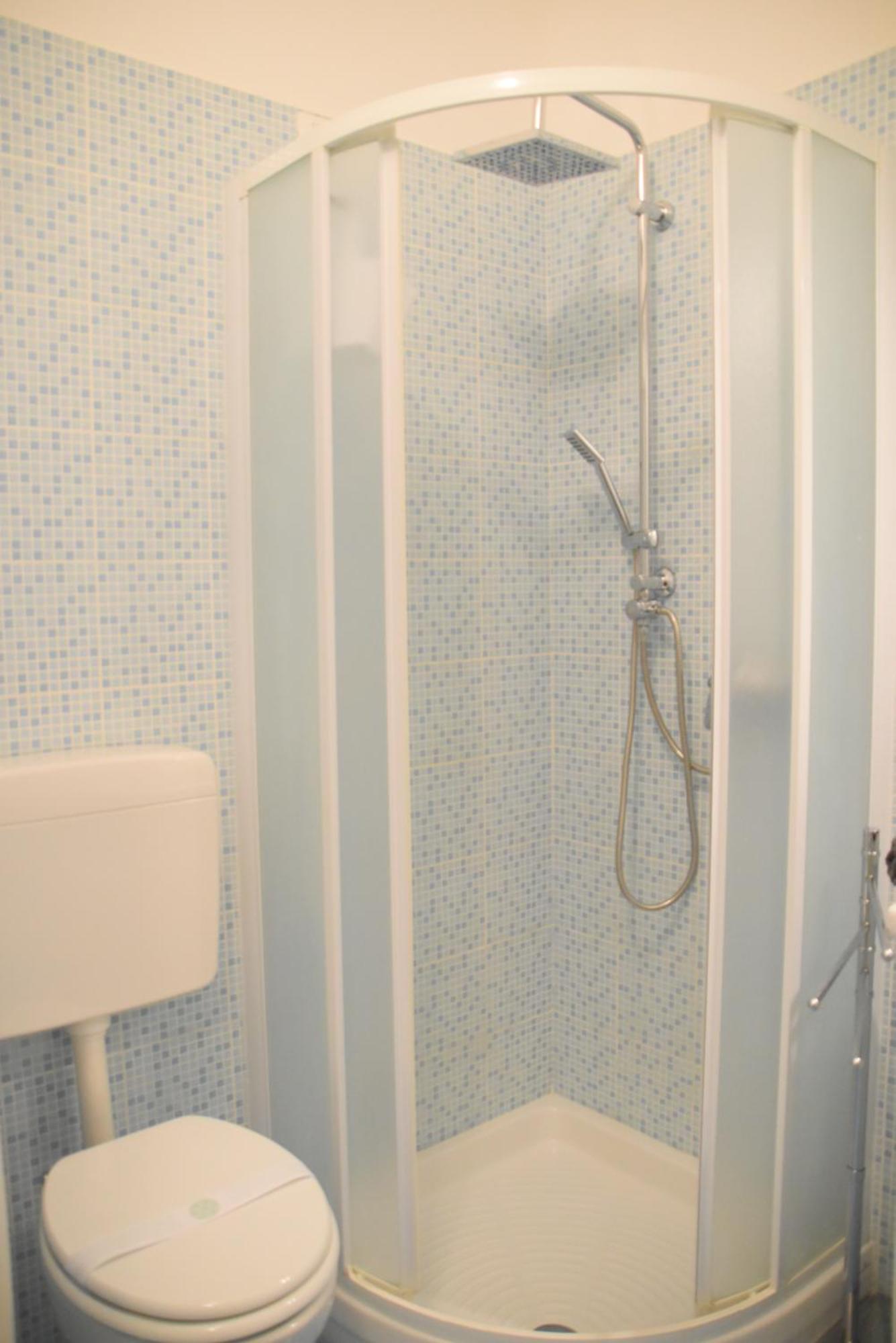 Loft With Private Parking Apartment ตรีเอสเต ภายนอก รูปภาพ