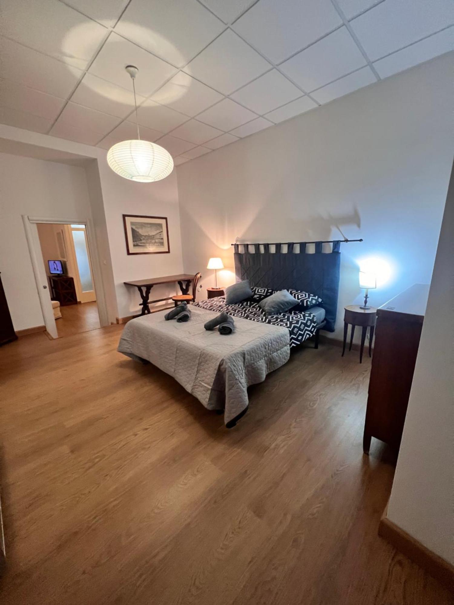 Loft With Private Parking Apartment ตรีเอสเต ภายนอก รูปภาพ