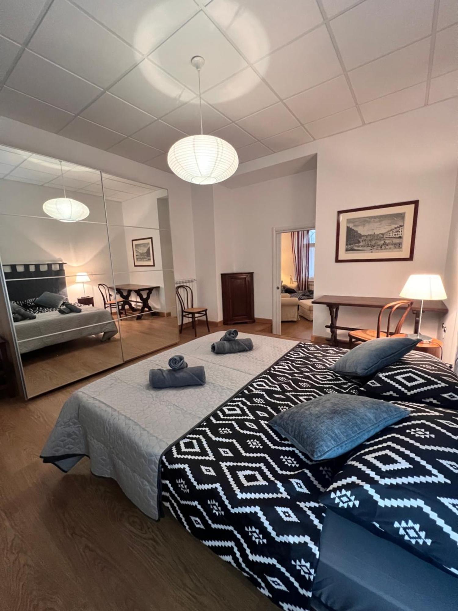 Loft With Private Parking Apartment ตรีเอสเต ภายนอก รูปภาพ